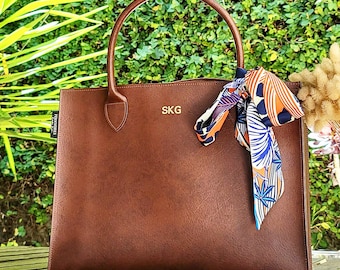 Monogrammed Handbag | Vegan Leather, Christmas Gift, Birthday Gift, Anniversary, Shopping bag, Personalised, Handmade, Vintage bag | Wedding