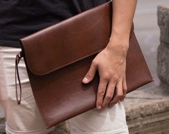 monogrammed leather laptop bolsa