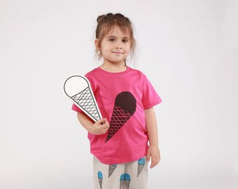 SUPER SALE: Pink kids t-shirt with ice cream hand-printed. Organic cotton