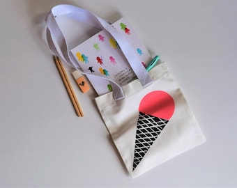 Sustainable tote bag for kids made of organic cotton and hemp and hand printed