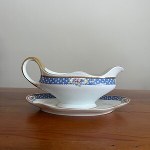 Fine China Gravy Boat, Fine China Altwasser Silesia Gravy Boat