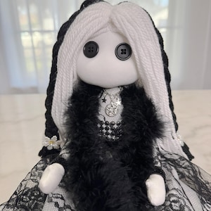 Goth Doll – Handmade OOAK Horror Art Doll – Creepy Black & White Decor – Gothic Shelf Display – Spooky Halloween Collectible