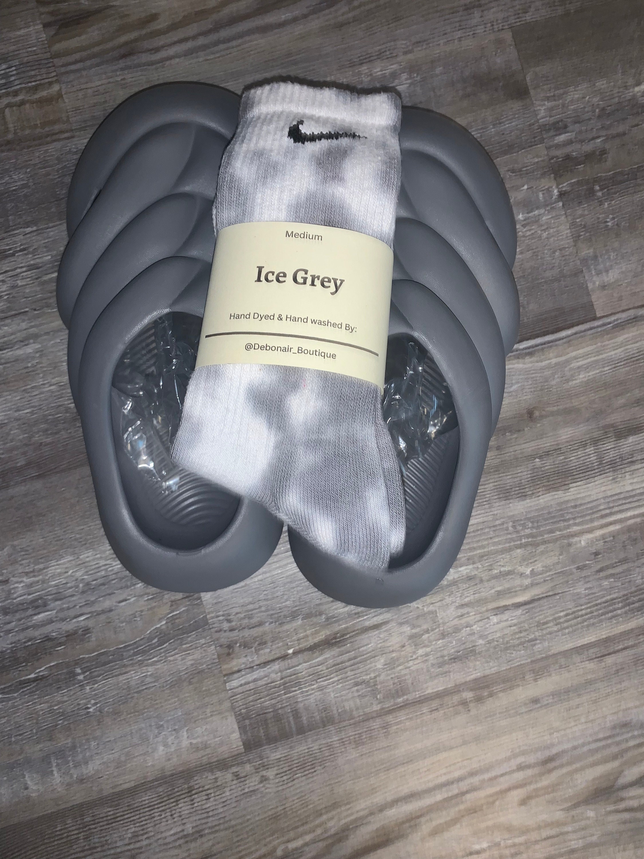Tie dye nike best sale slides