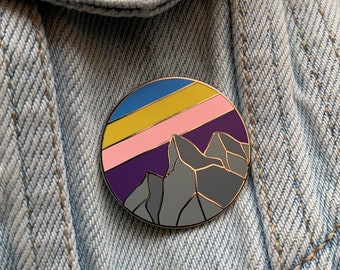 Enamel Pin- Magic Mountain