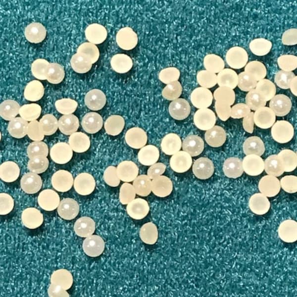 100pcs Vintage French Round  2mm Cream  Pearl, flat back