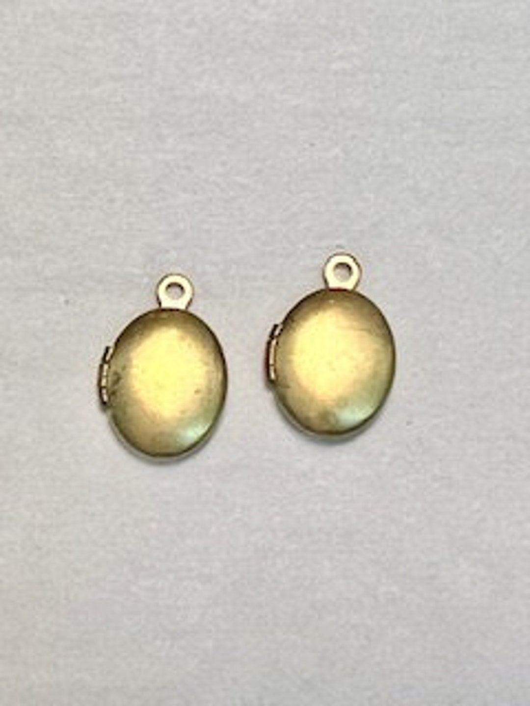 Locket Plain 1 Gross #1954 Tiny Oval Plain Lockets, Raw Brass - Etsy