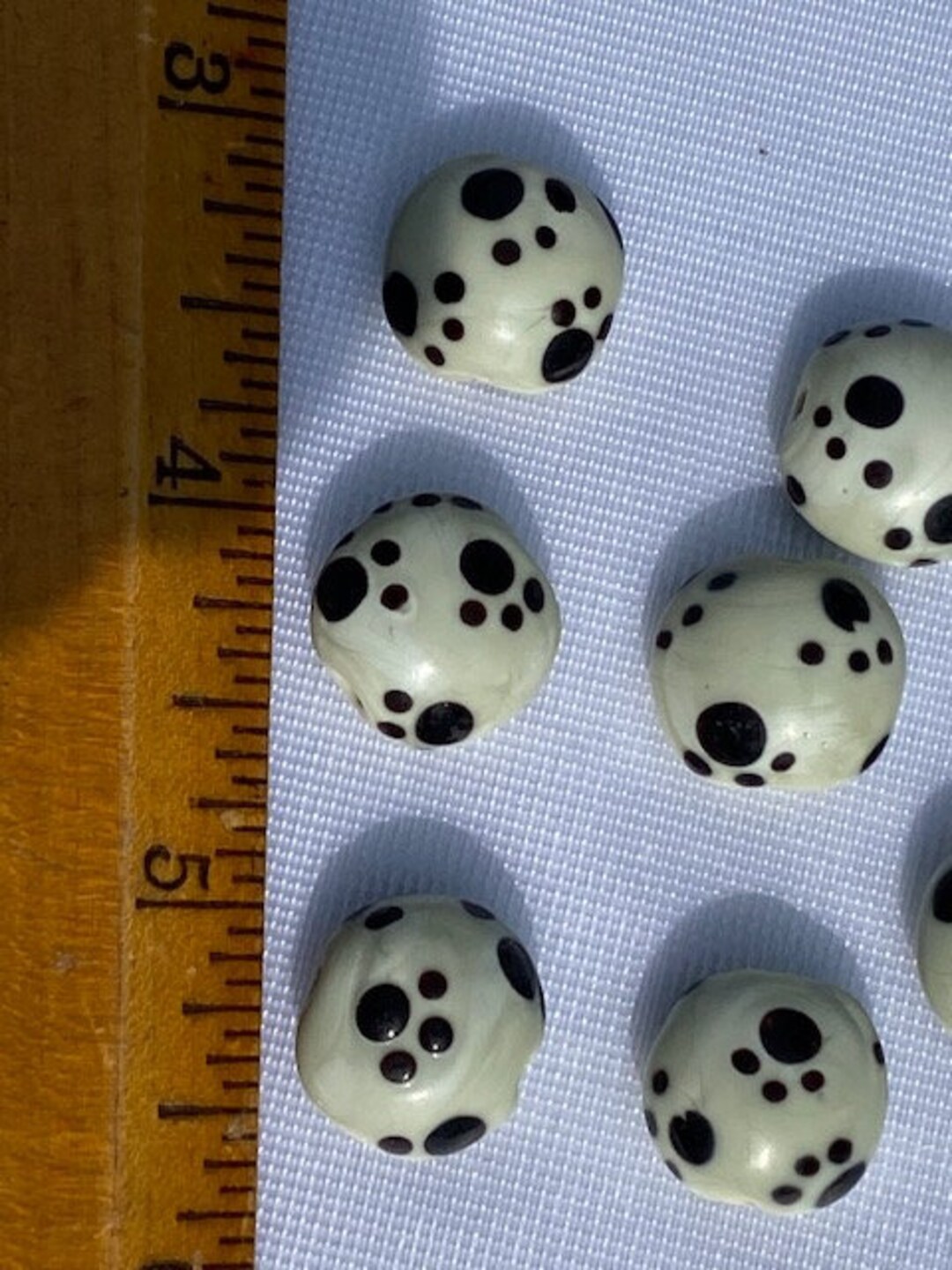 10 Strands Dog Paw Print Handmade Polymer Clay Beads Strands Crafts  7~9x9~11x4mm