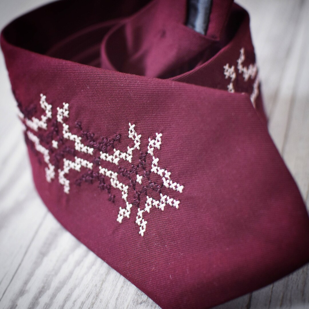 burgundy wedding tie