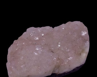 Natural BEAUTIFUL PINK APOPHYLLITE minerals specimens
