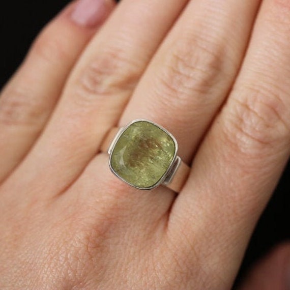 Aquamarine Ring | 925 Sterling Silver