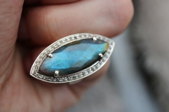 Labradorite Ring | 925 Sterling Silver