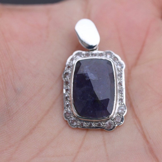 Tanzanite Pendant | 925 Sterling Silver