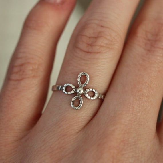 925 Silver Silver  Flower Design Ring