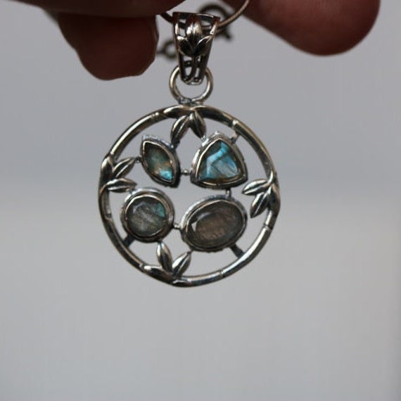 Labradorite  Pendant | 925 Sterling Silver