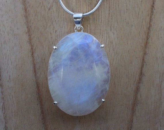 Rainbow Moonstone Pendant | 925 Sterling Silver