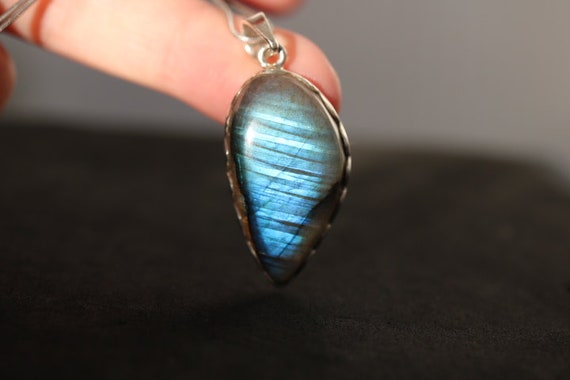 Labradorite Pendant | 925 Sterling Silver