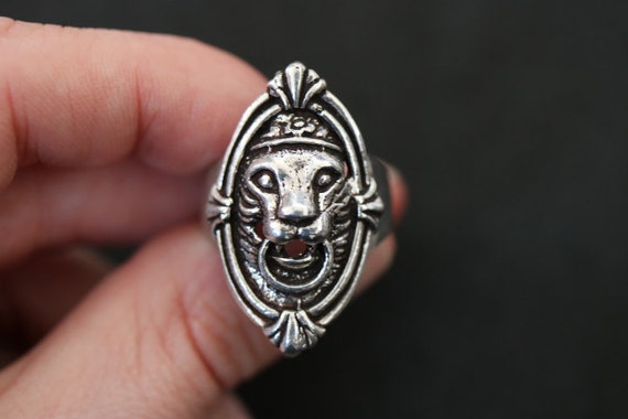 Lion Signet Ring | 925 Sterling Silver