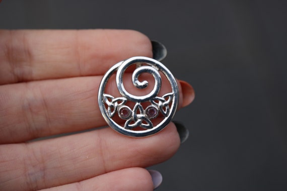 Trinity Knot Pendant | 925 Sterling Silver