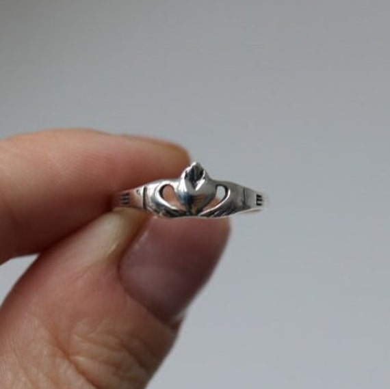 Claddagh Design Ring | 925 Sterling Silver