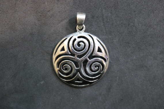 Triskelion Pendant | 925 Sterling Silver | Celtic Design