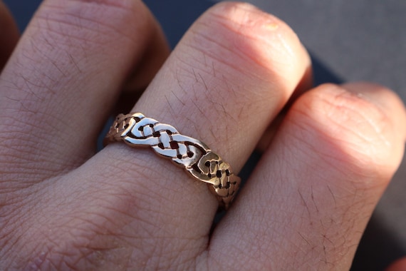 Gold Celtic Knot Ring US 10 | UK U