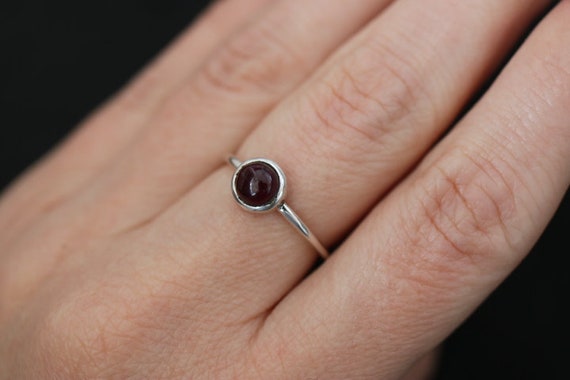 Garnet Ring | 925 Sterling Silver
