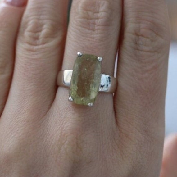 Aquamarine Ring | 925 Sterling Silver