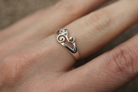 925 Silver Celtic Triskelion Ring Jewellery Rings Solitaire Rings 
