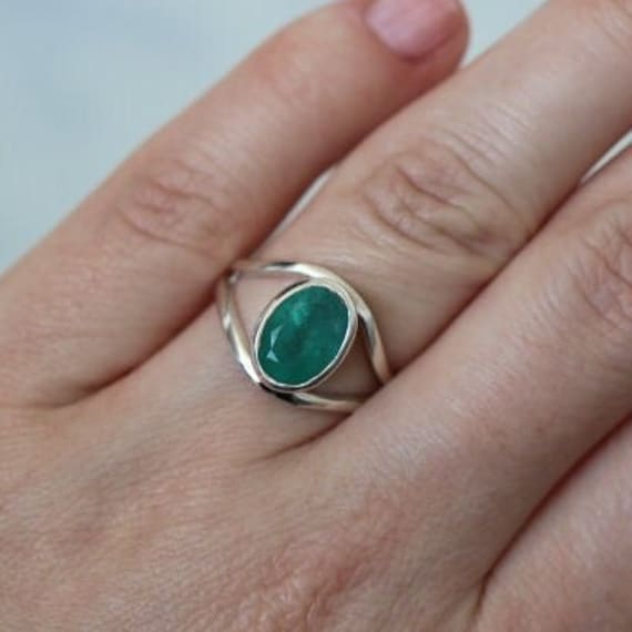 Emerald Ring | 925 Sterling Silver