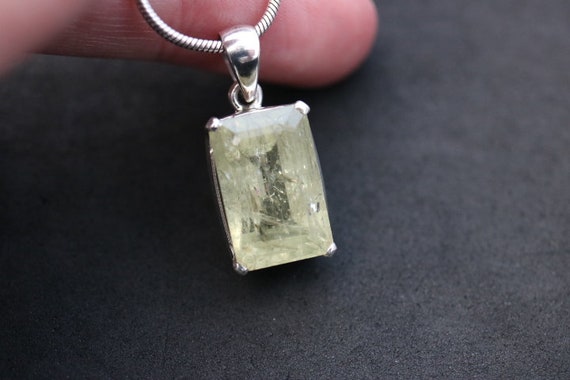 Aquamarine Pendant | 925 Sterling Silver