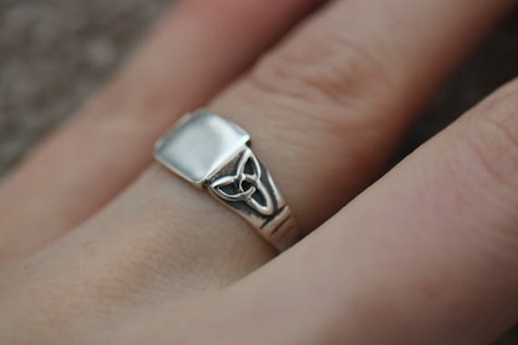 Celtic Trinity Knot Ring | 925 Sterling Silver