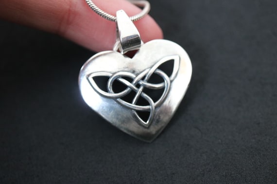 Trinity Knot Pendant | 925 Sterling Silver