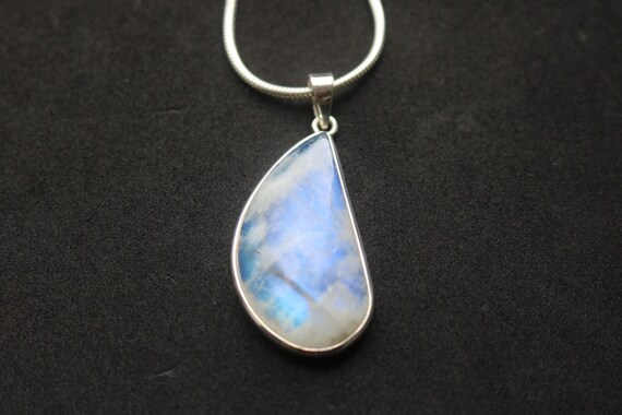 Rainbow Moonstone Pendant | 925 Sterling Silver