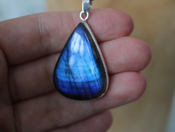 Labradorite Pendant | 925 Sterling Silver