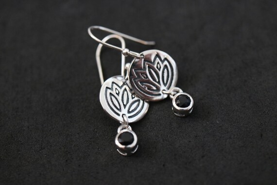 Black Onyx Earrings with Lily | 925 Sterling Silver