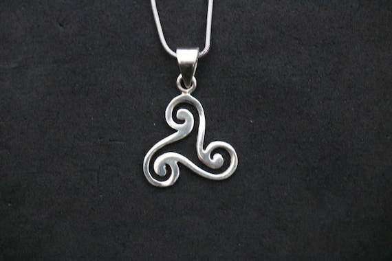 Triskelion Pendant | 925 Sterling Silver | Celtic Design
