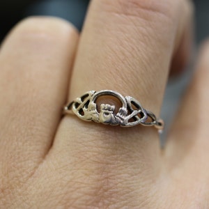 Claddagh Design Ring | 925 Sterling Silver