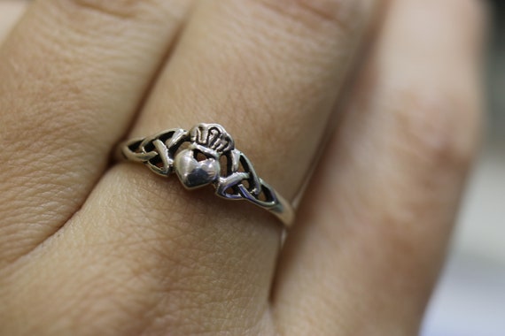Claddagh Design Ring | 925 Sterling Silver
