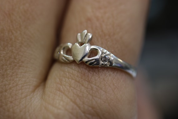 Claddagh Design Ring | 925 Sterling Silver