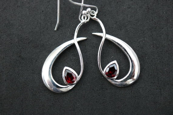 Garnet Earrings | 925 Sterling Silver
