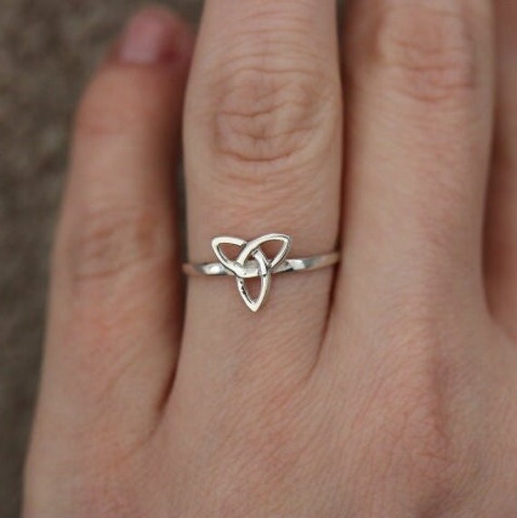 Celtic Trinity Knot Ring | 925 Sterling Silver