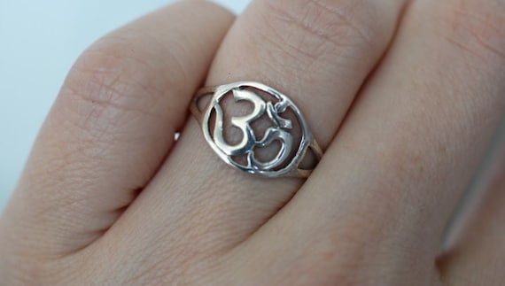 Ohm Ring | 925 Sterling Silver