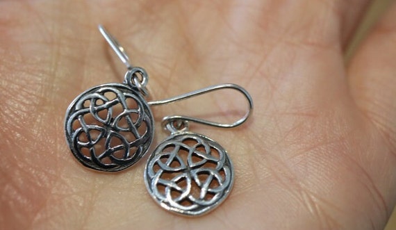 Celtic Knot Drop Earrings| Sterling Silver| Celtic Jewellery| Celtic Knot| Scottish Jewellery| Scotland| Edinburgh| Handmade