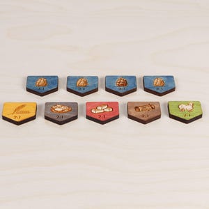 Wood Game Board Classic 3-4 or 3-6 Player, Laser Cut, Personalized image 7