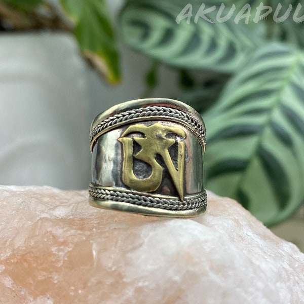 Om Tibetan Ring / Hippie Boho Ring / Nepalese Ring / Ethnic Ring / Buddhist jewellery / Handmade in Nepal