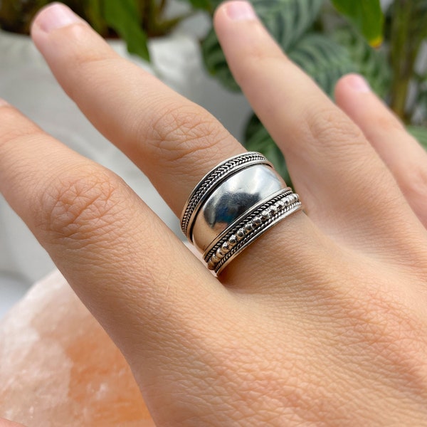 Etnische ring/zilverkleurige ring/hippie Boho ring/Tibetaanse ring/boho ring/gipsy ring/handgemaakt in Nepal