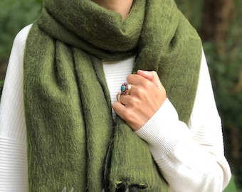 KHAKI GREEN Yak Wool Nepalese Scarf / Himalayan Shawl / Large warm scarf / Hippie Boho soft Shawl