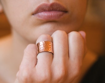 COPPER BAND RING | Hammered Solid Copper | Made in Nepal | Unisex | Natural healing jewellery | Boho Chic Handmade Jewellery