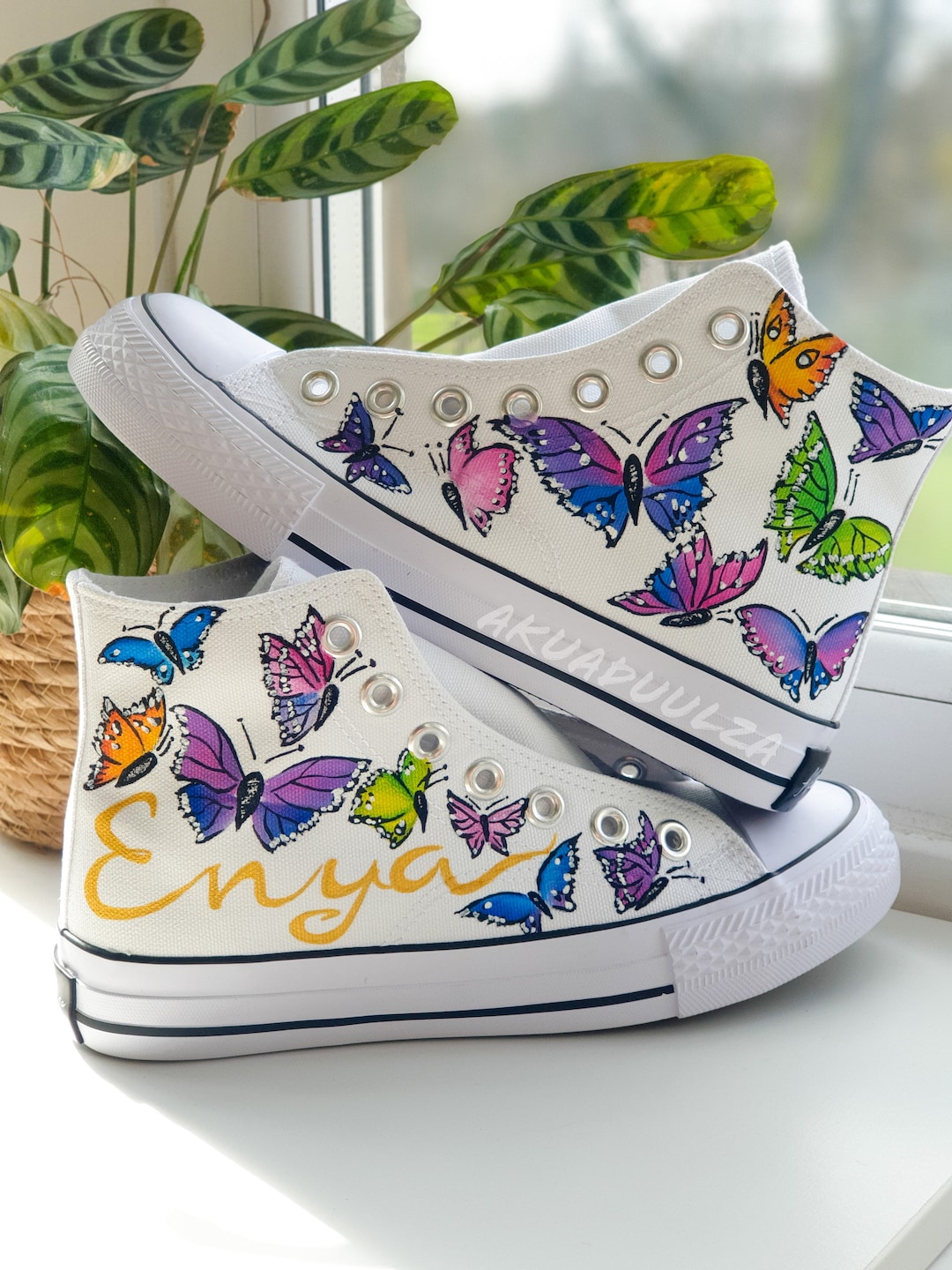 Multicolor Butterfly Print Canvas Shoes