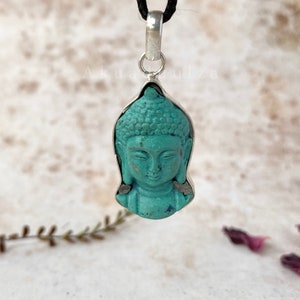 GREEN-TURQUOISE BUDDHA Pendant / Handmade in Nepal / Hippie Boho Necklace / Buddhist Jewellery / Himalayan Tibetan charm